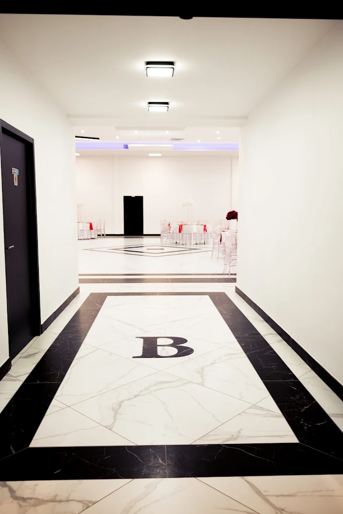 Détail architectural marbre